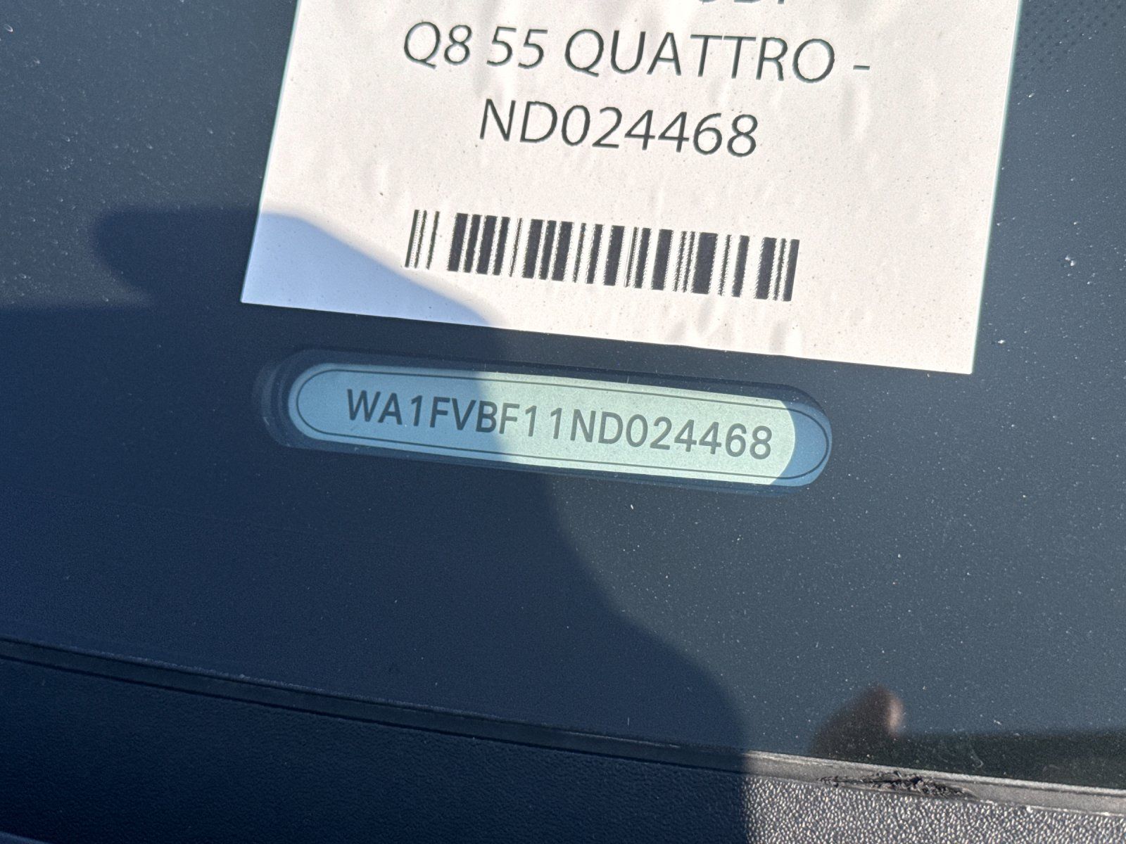 2022 Audi Q8 55 Prestige — full photo 3 of 3