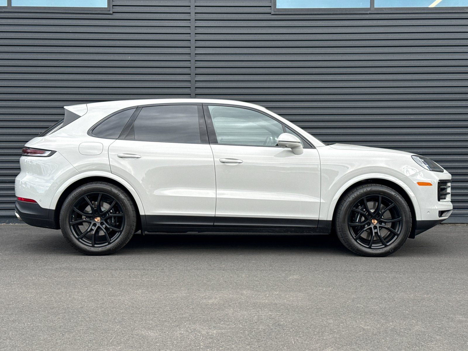 2026 Porsche Cayenne S — foto completa 9 de 29