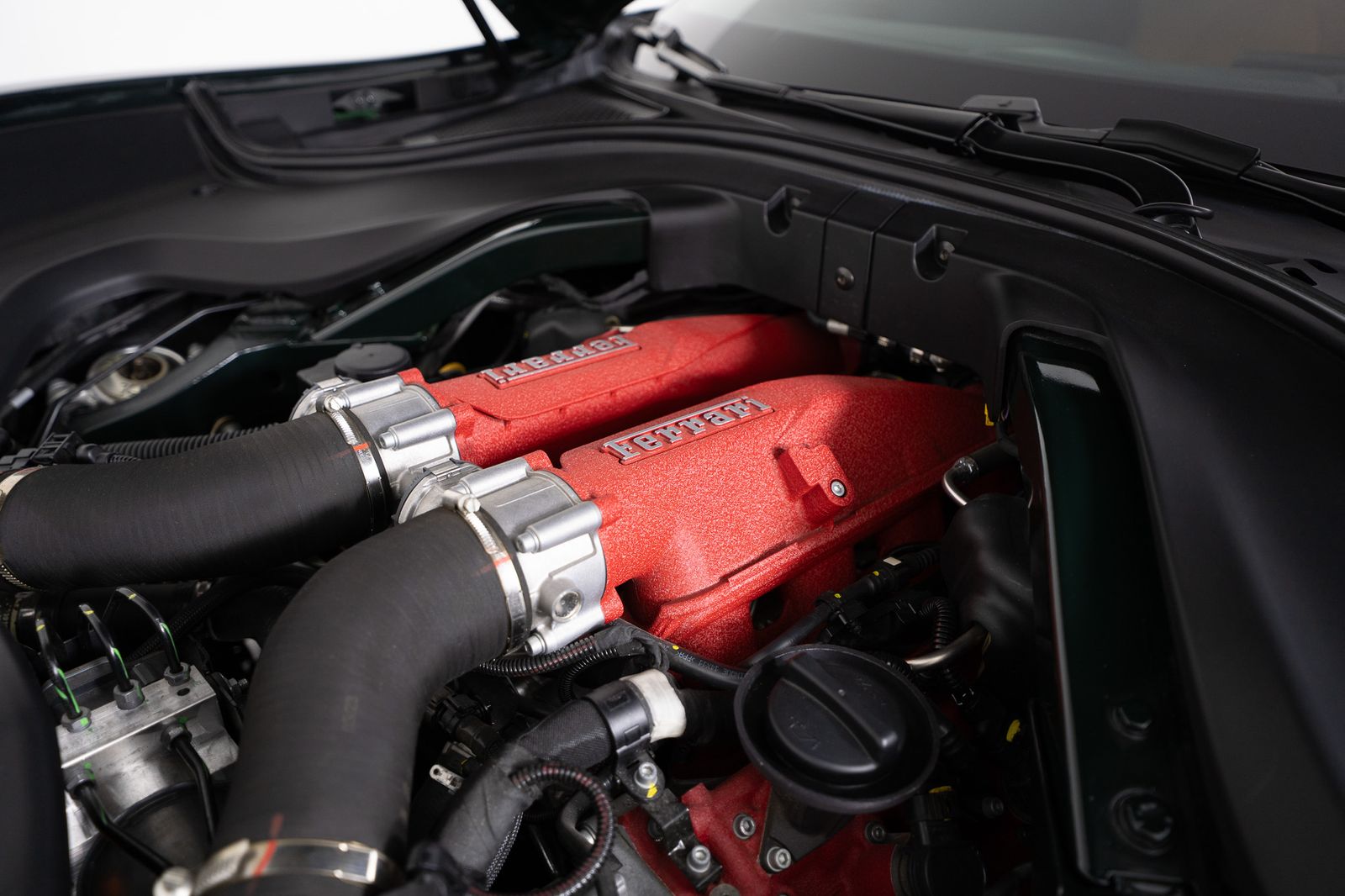 2023 Ferrari Roma — full photo 18 of 45