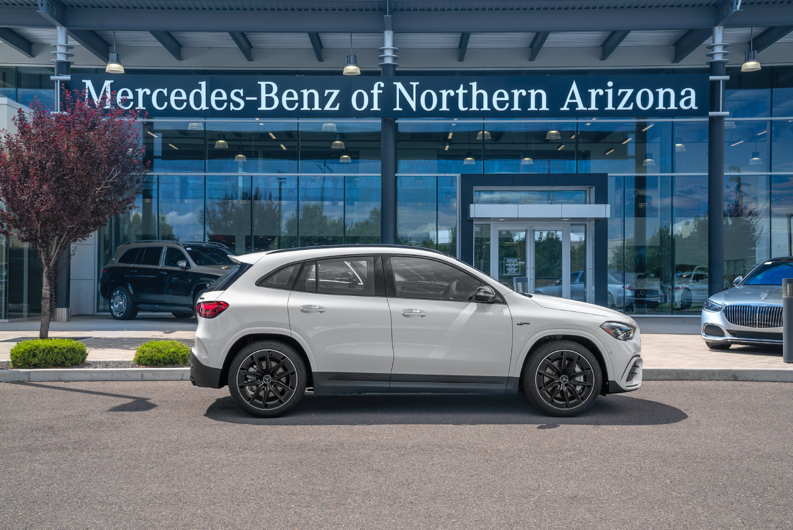 2025 Mercedes-Benz GLA GLA 35 AMG — photo 1 of 38