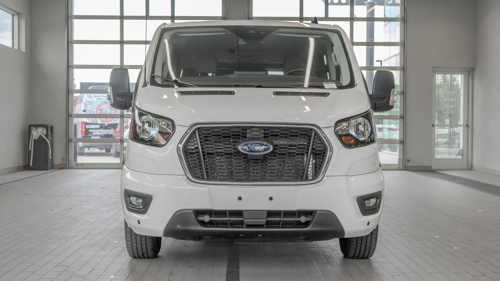 2024 Ford Transit-350 XLT — full photo 11 of 35