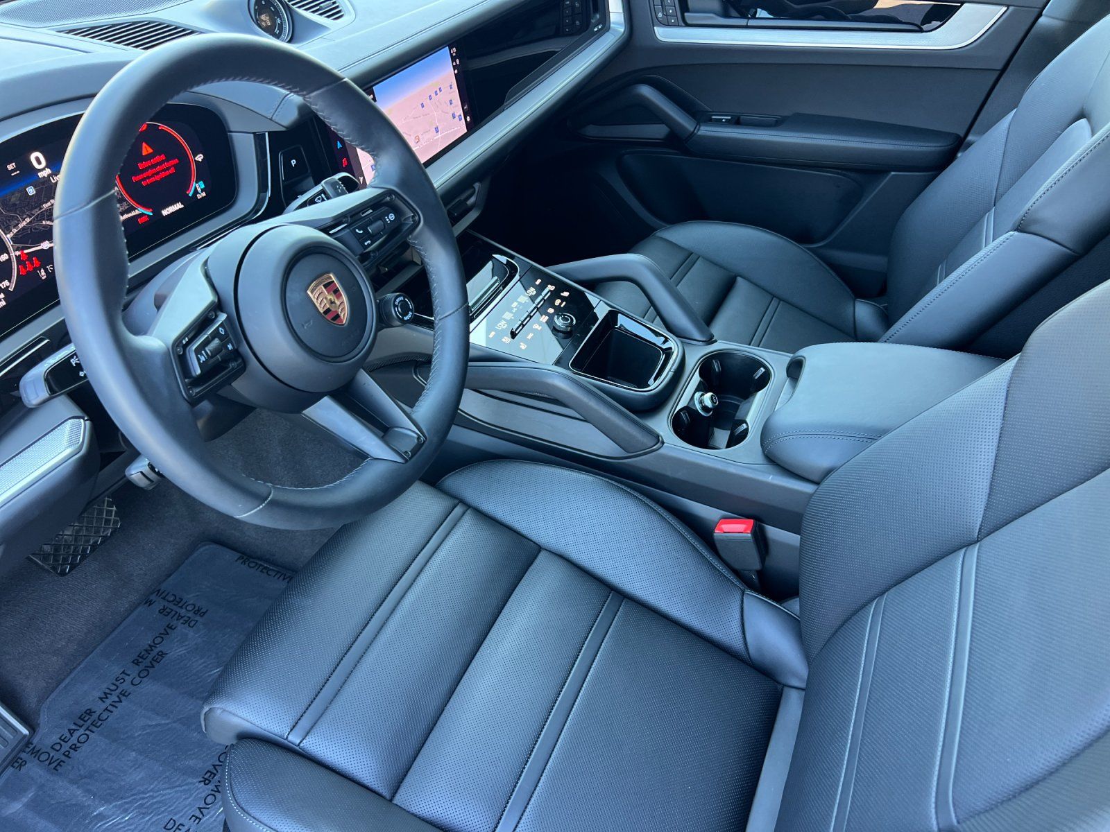 2026 Porsche Cayenne Coupe Base — full photo 4 of 29