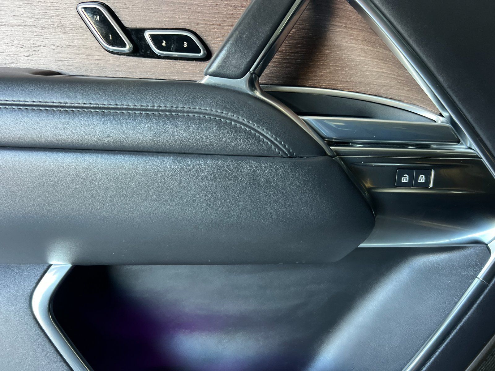 2023 Land Rover Range Rover Autobiography — full photo 10 of 29