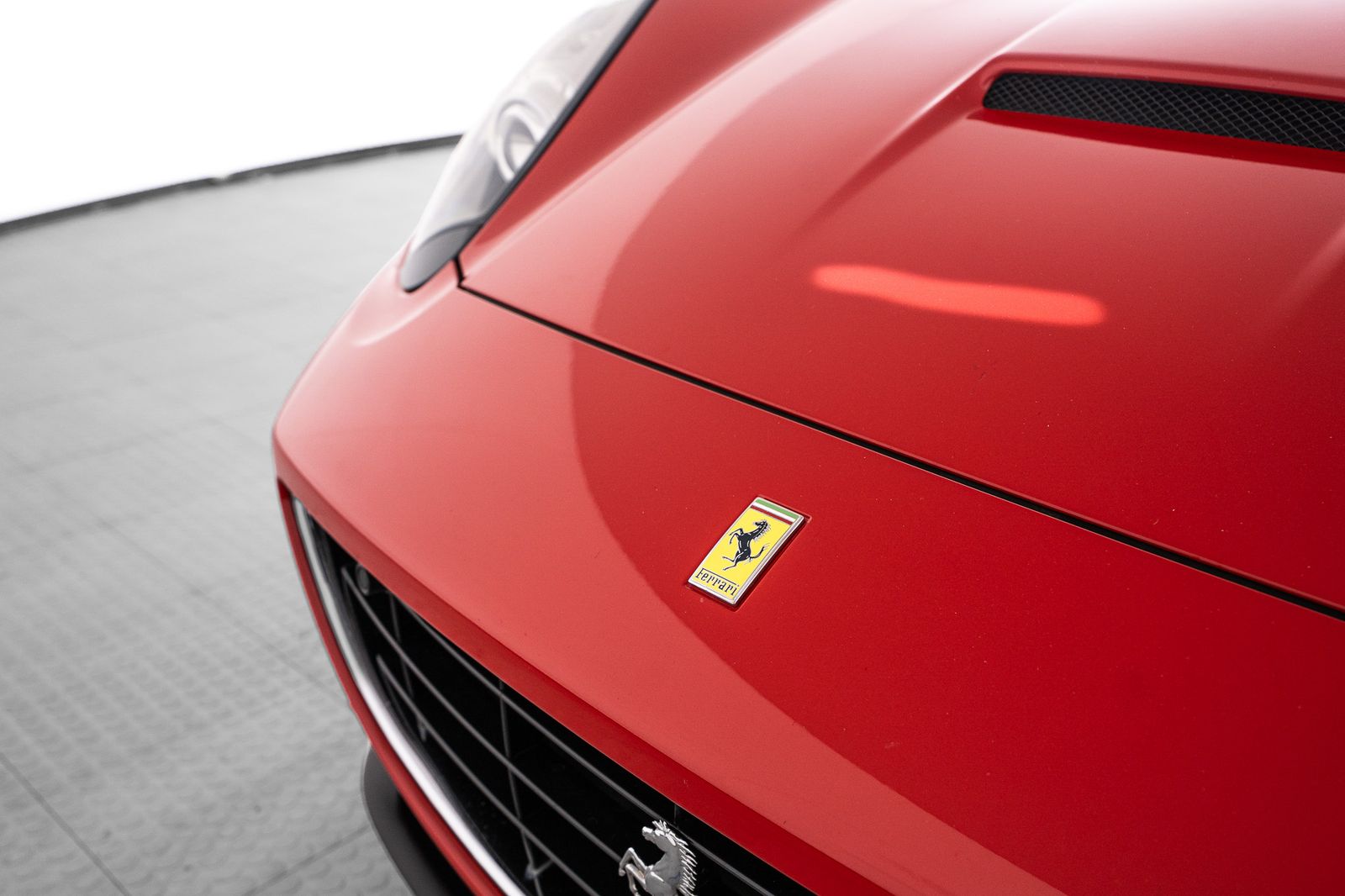 2012 Ferrari California — full photo 7 of 38