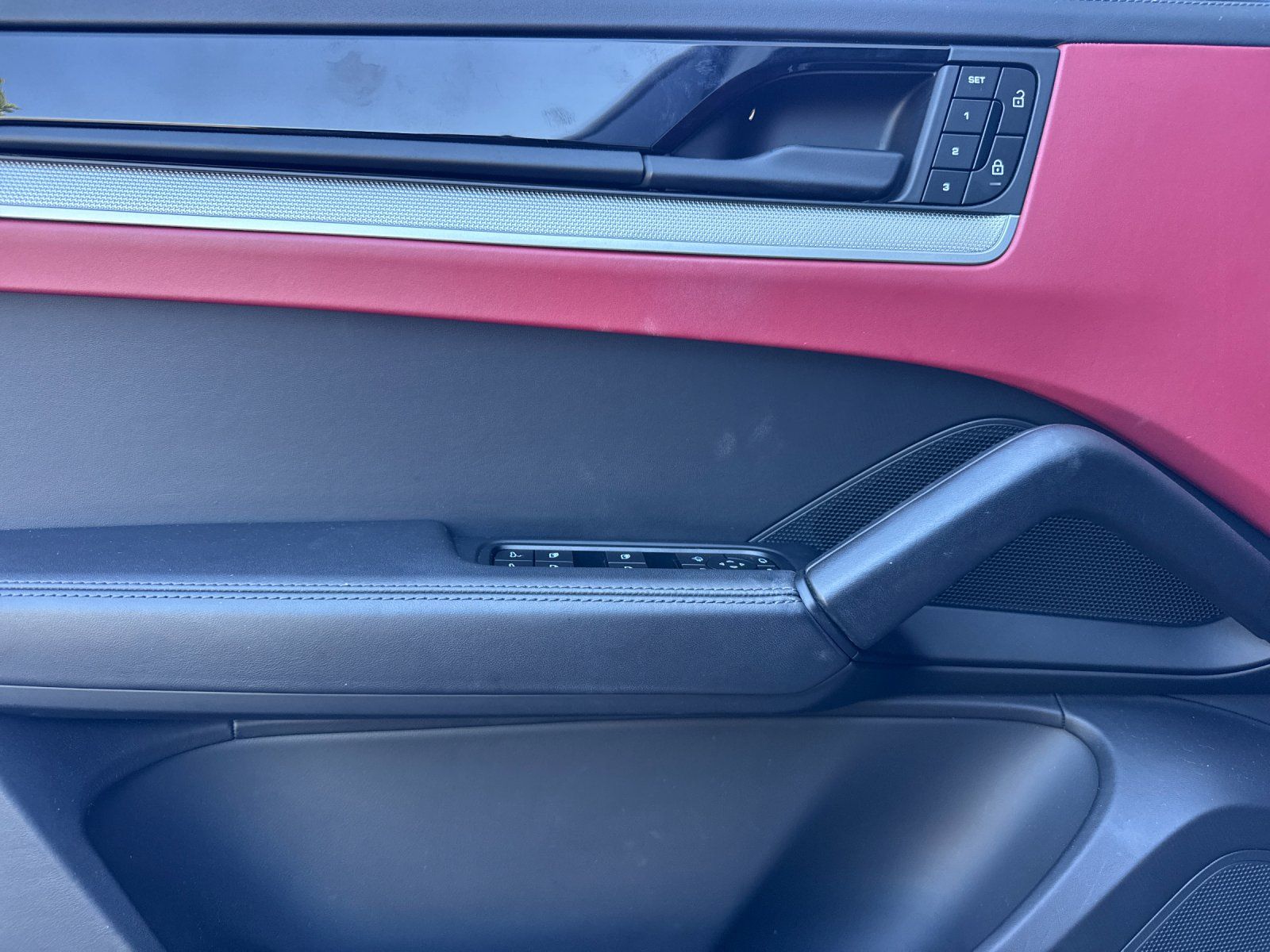 2024 Porsche Cayenne Coupe S — foto completa 12 de 29