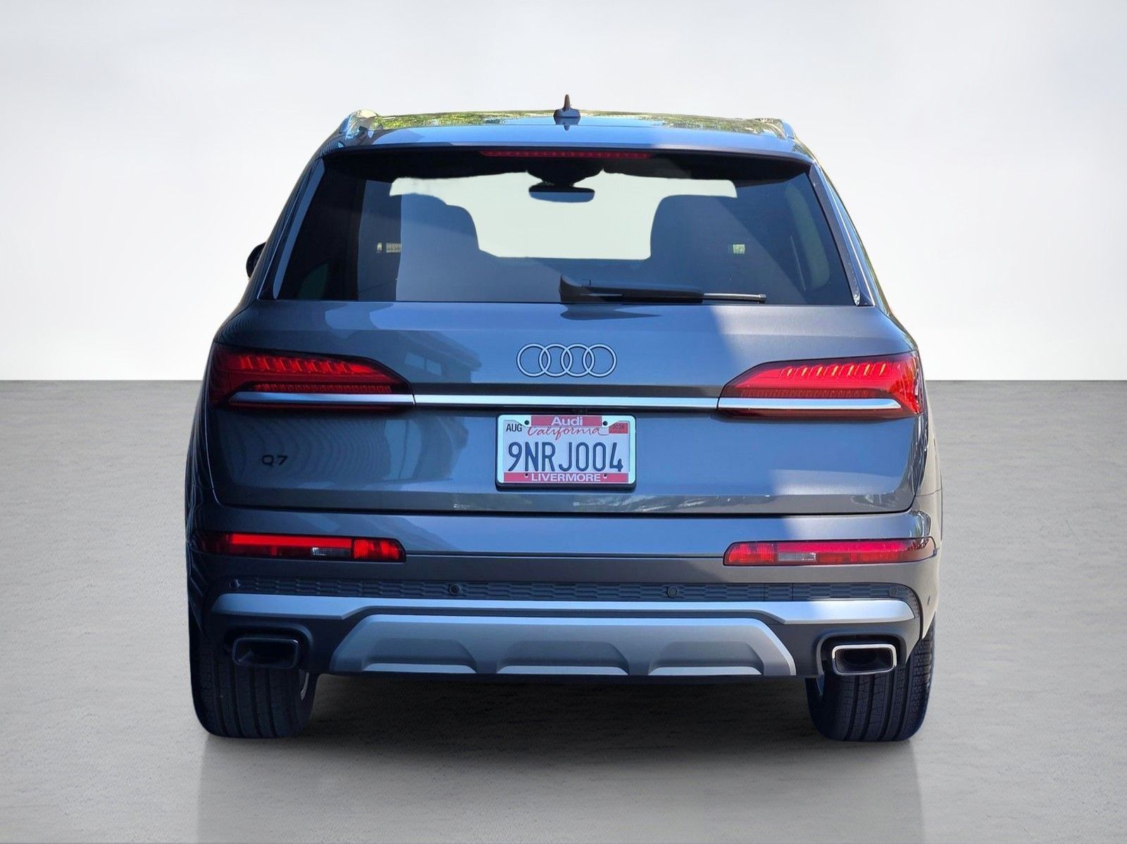 2025 Audi Q7 55 Premium Plus — foto completa 5 de 45