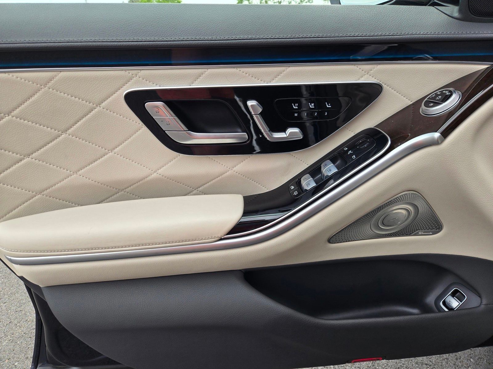 2024 Mercedes-Benz S-Class S 580 — foto completa 17 de 45