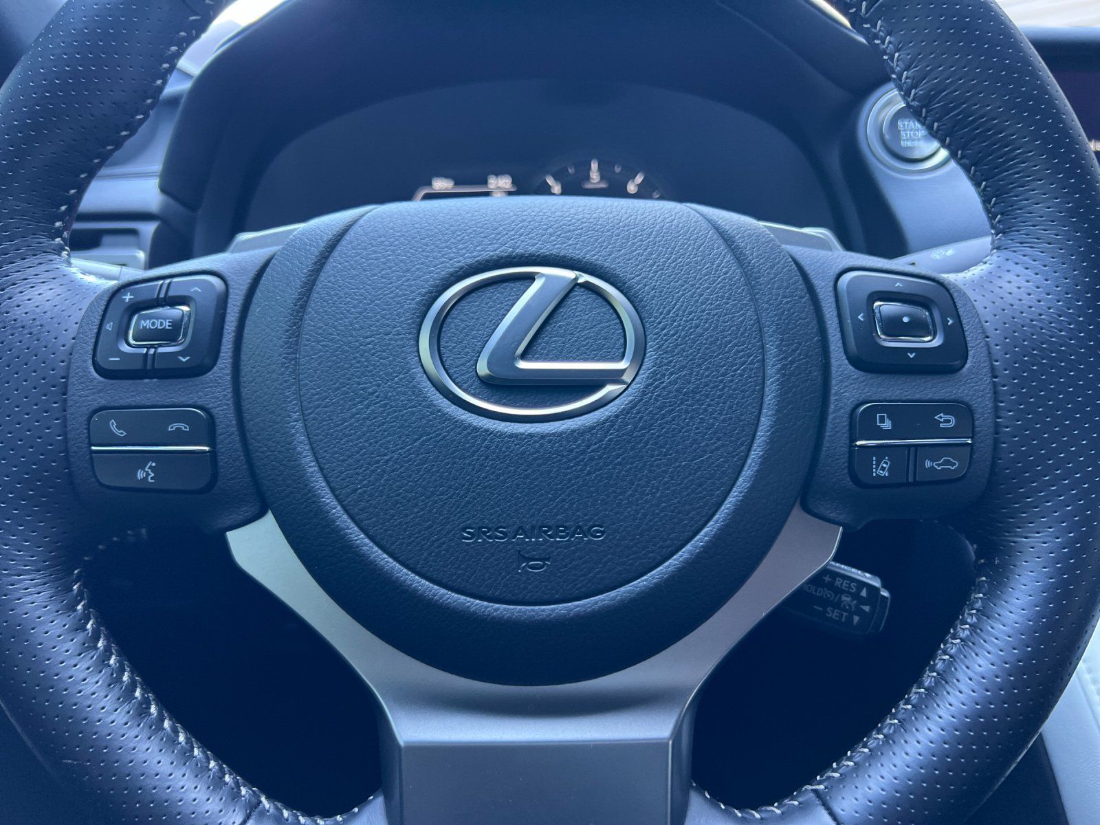 2022 Lexus RC 350 F Sport — foto completa 23 de 28