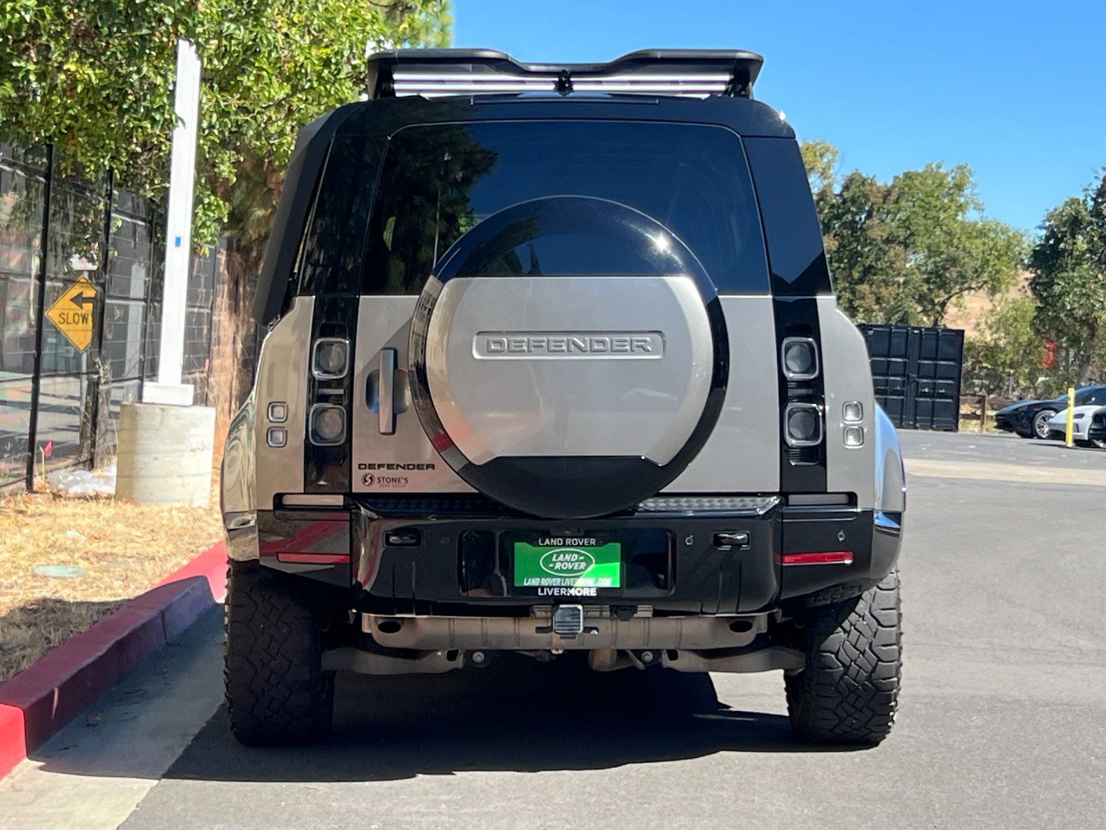 2024 Land Rover Defender 110 X — full photo 4 of 29