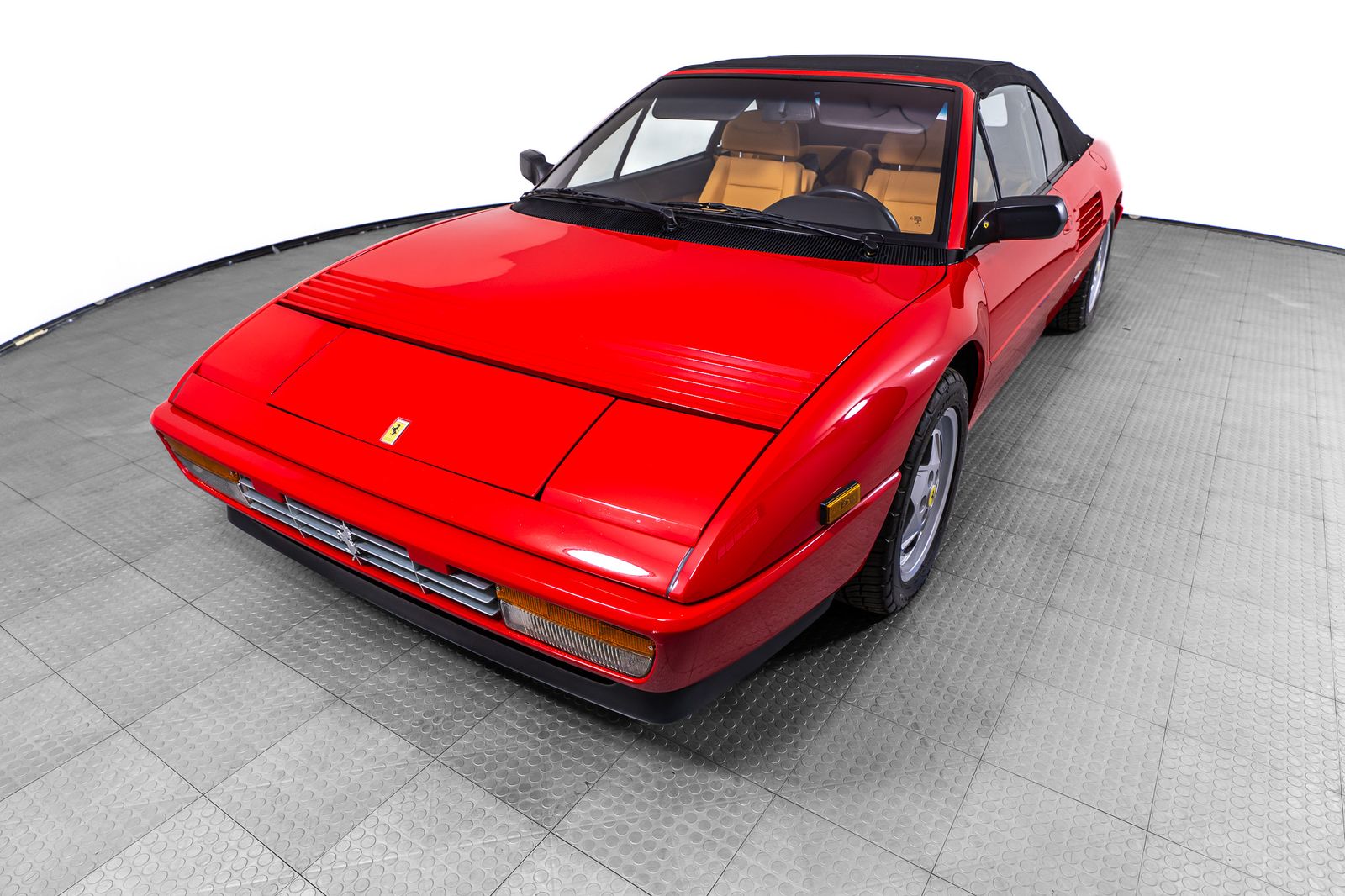 1992 Ferrari Mondial T — full photo 37 of 38