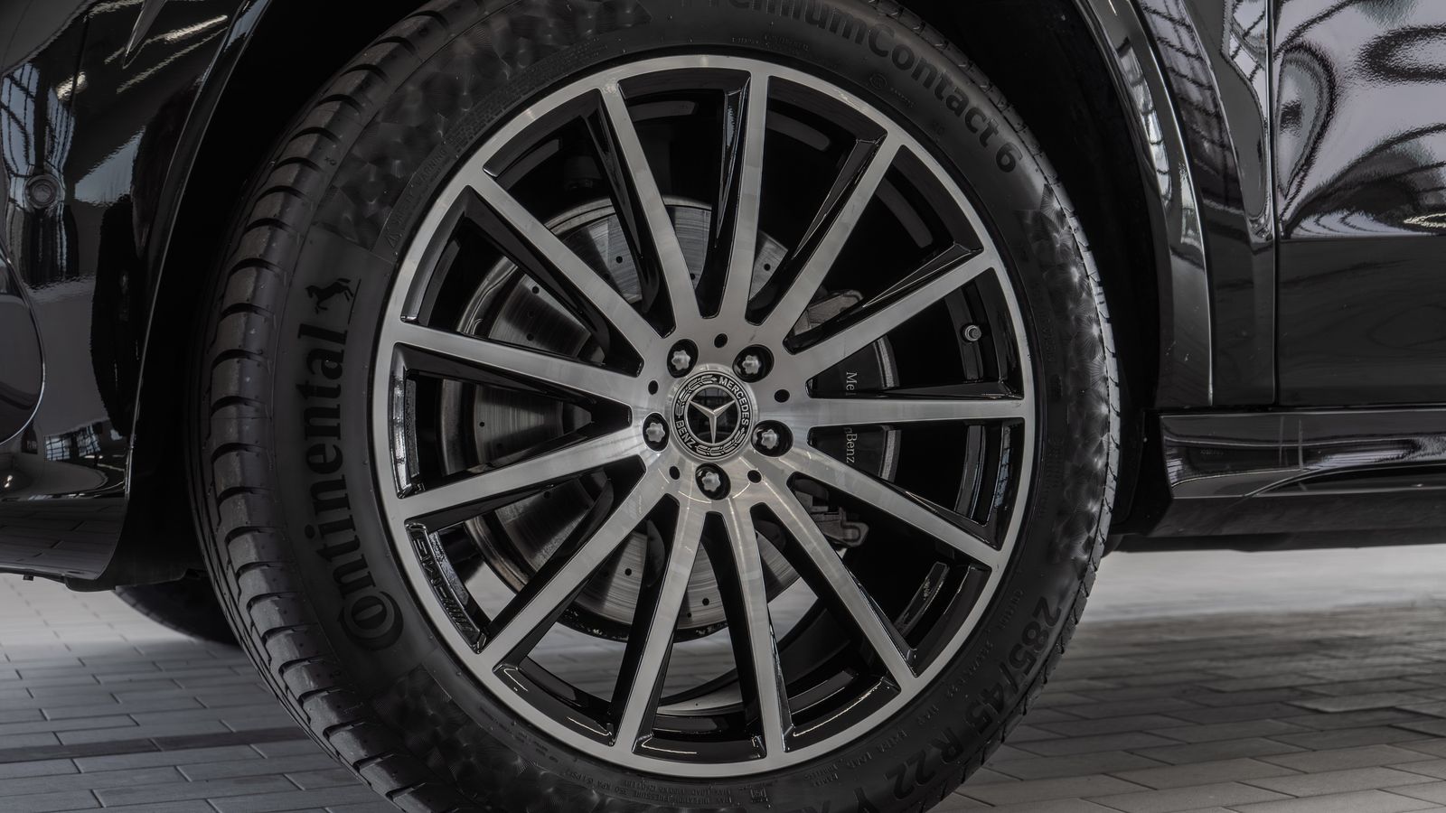 2025 Mercedes-Benz GLS GLS 450 — full photo 31 of 35