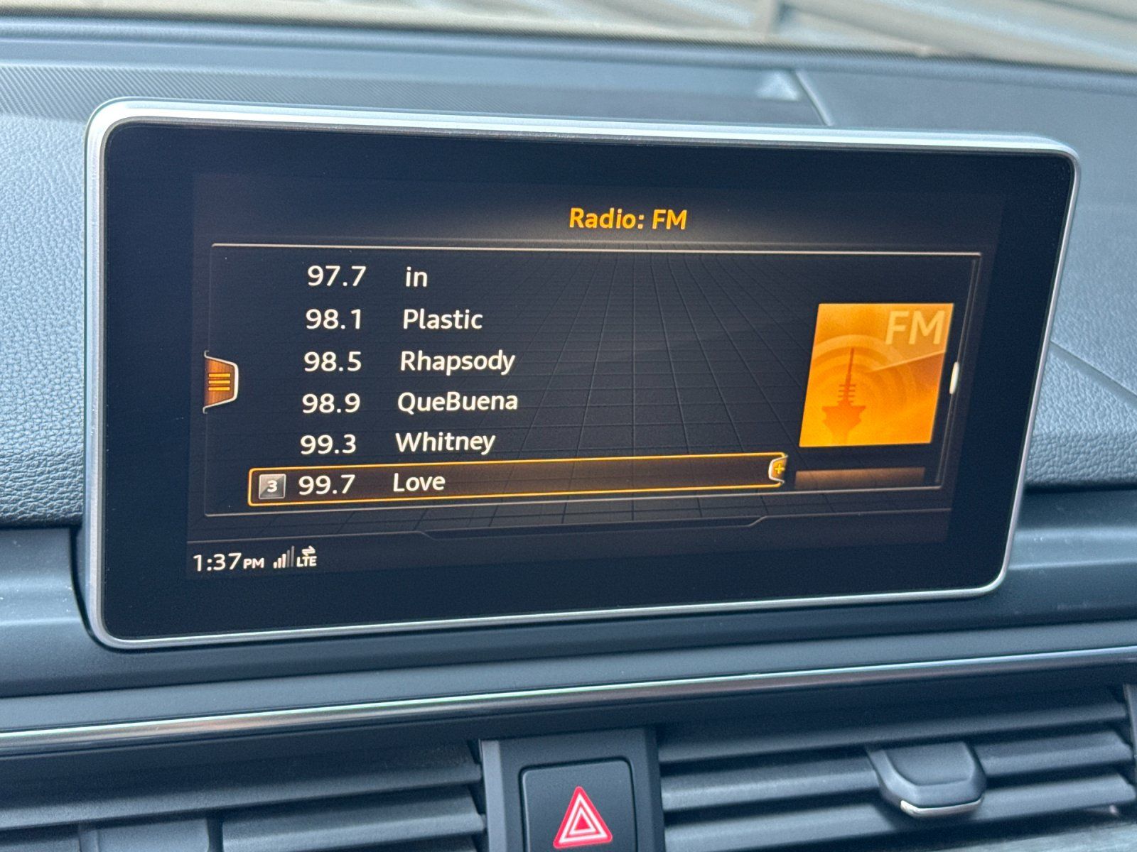 2018 Audi A4 2.0T Premium Plus — full photo 17 of 28