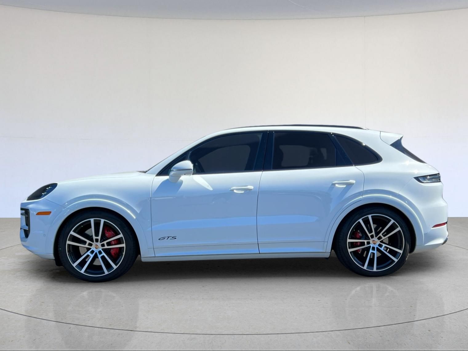 2026 Porsche Cayenne GTS — foto completa 3 de 30