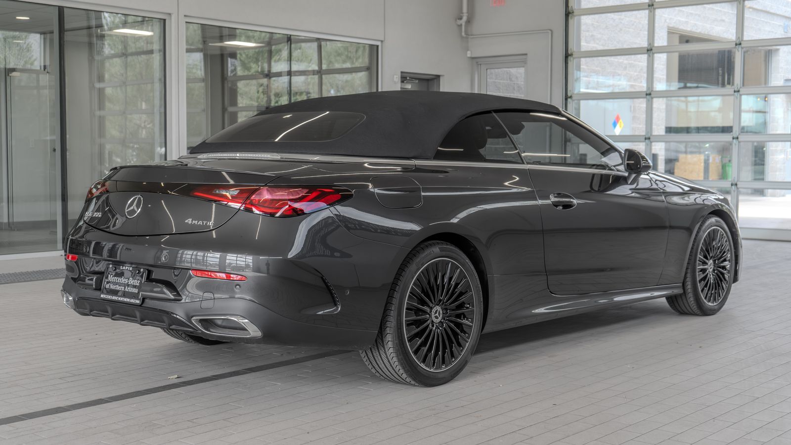 2024 Mercedes-Benz CLE CLE 300 — foto completa 32 de 39
