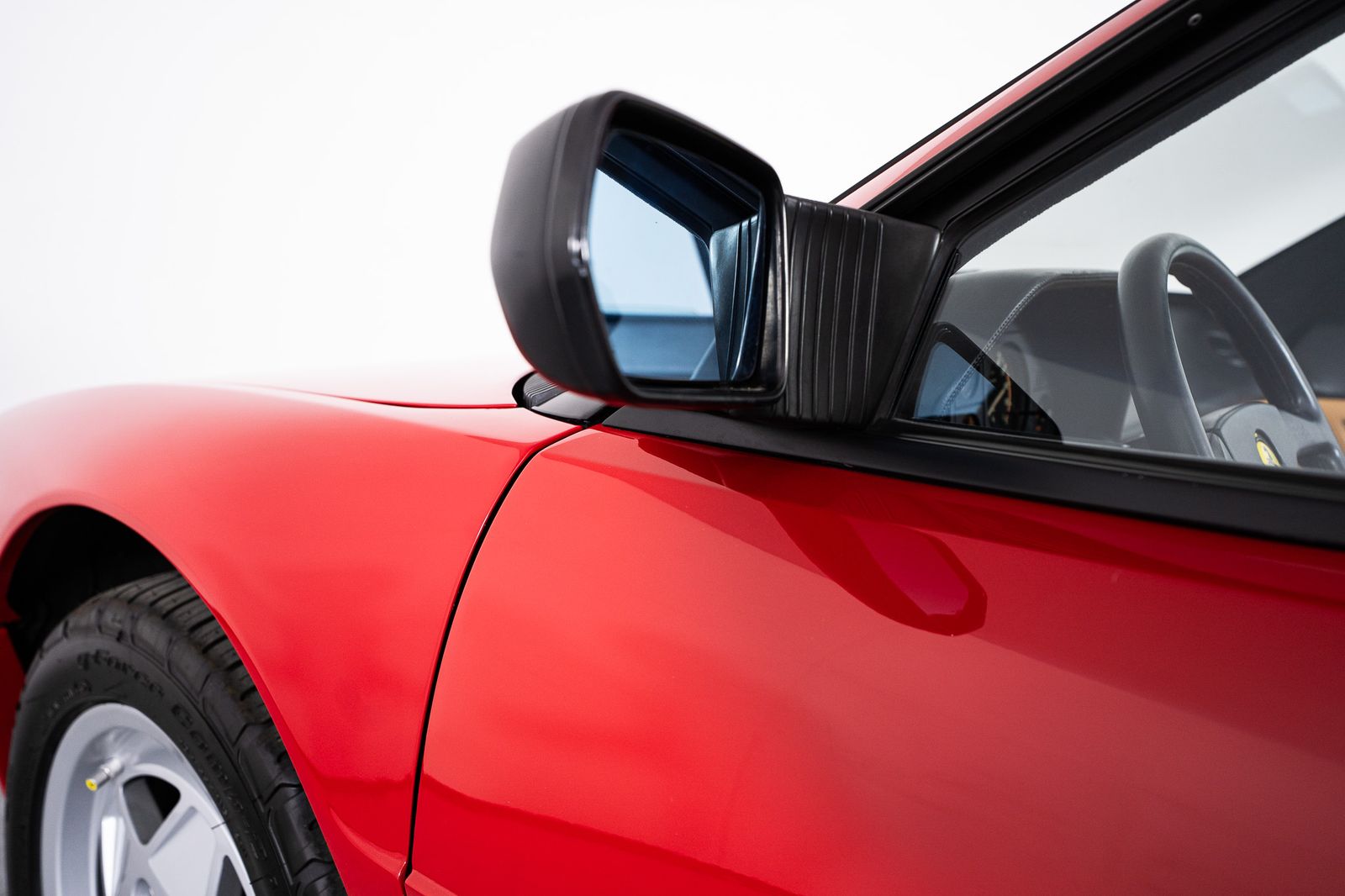 1992 Ferrari Mondial T — full photo 11 of 38