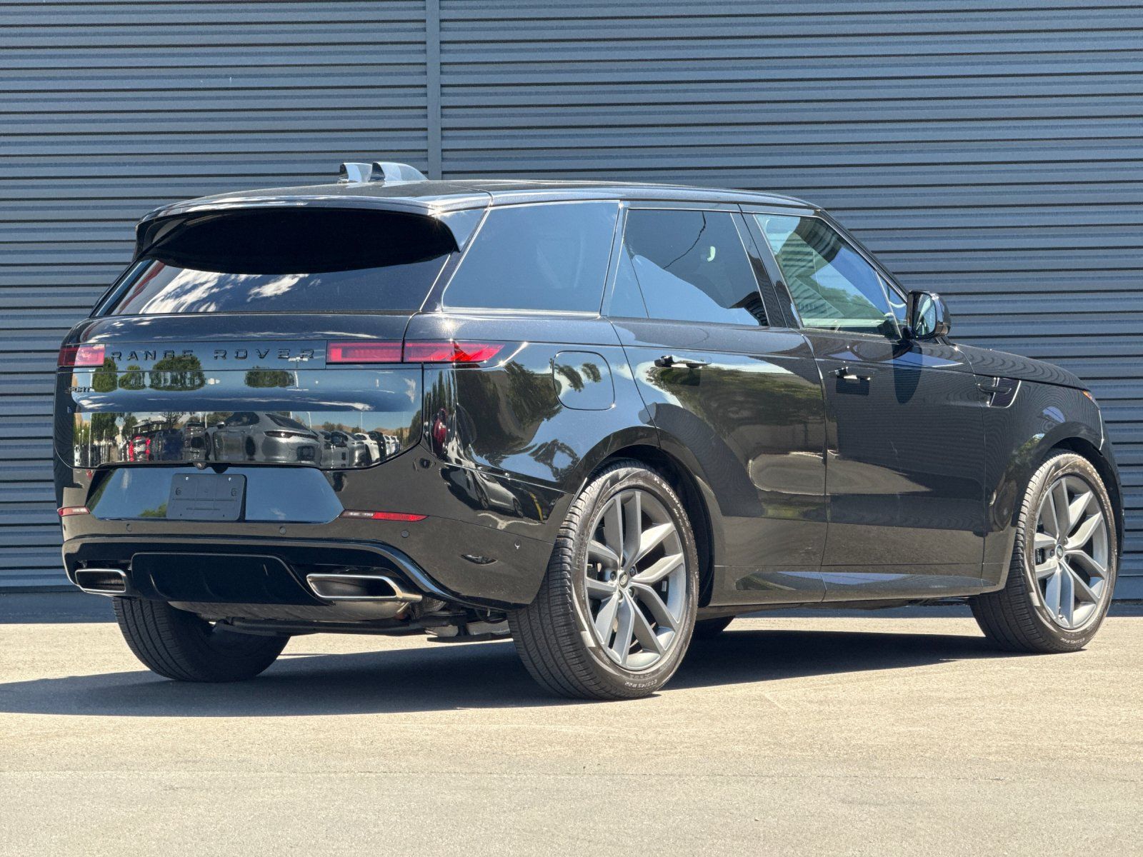 2024 Land Rover Range Rover Sport Dynamic SE — foto completa 5 de 28