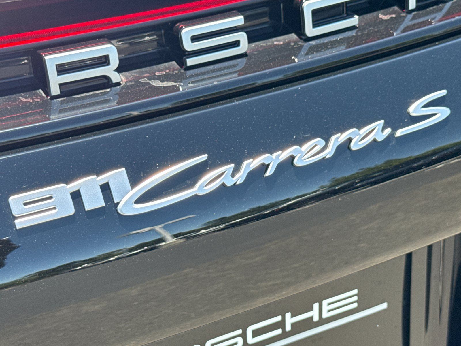 2025 Porsche 911 Carrera S — full photo 25 of 29