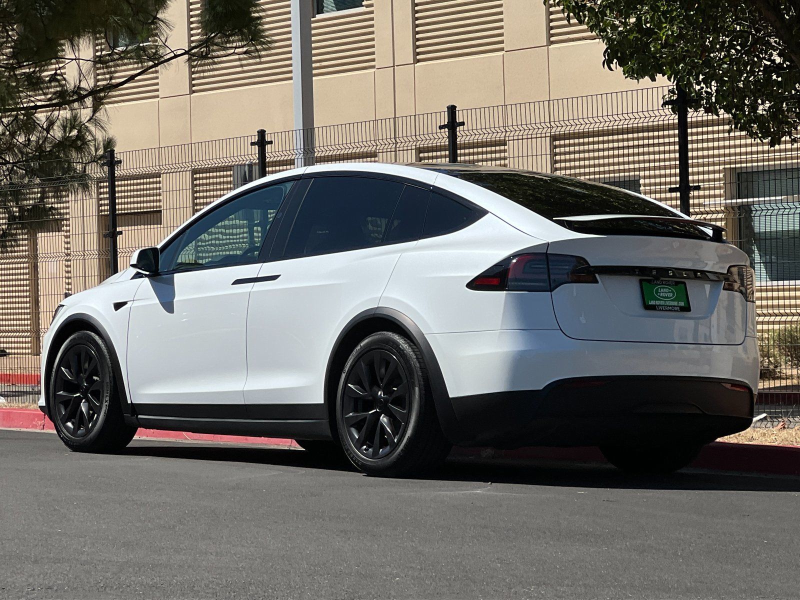 2023 Tesla Model X — foto completa 4 de 28