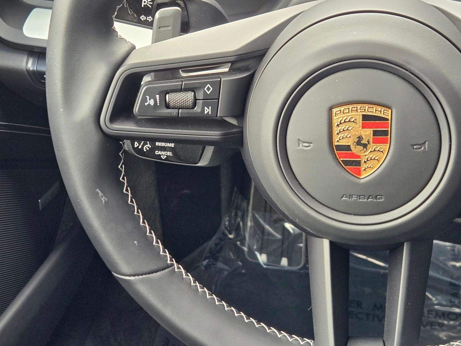 2022 Porsche 911 GT3 — full photo 16 of 27