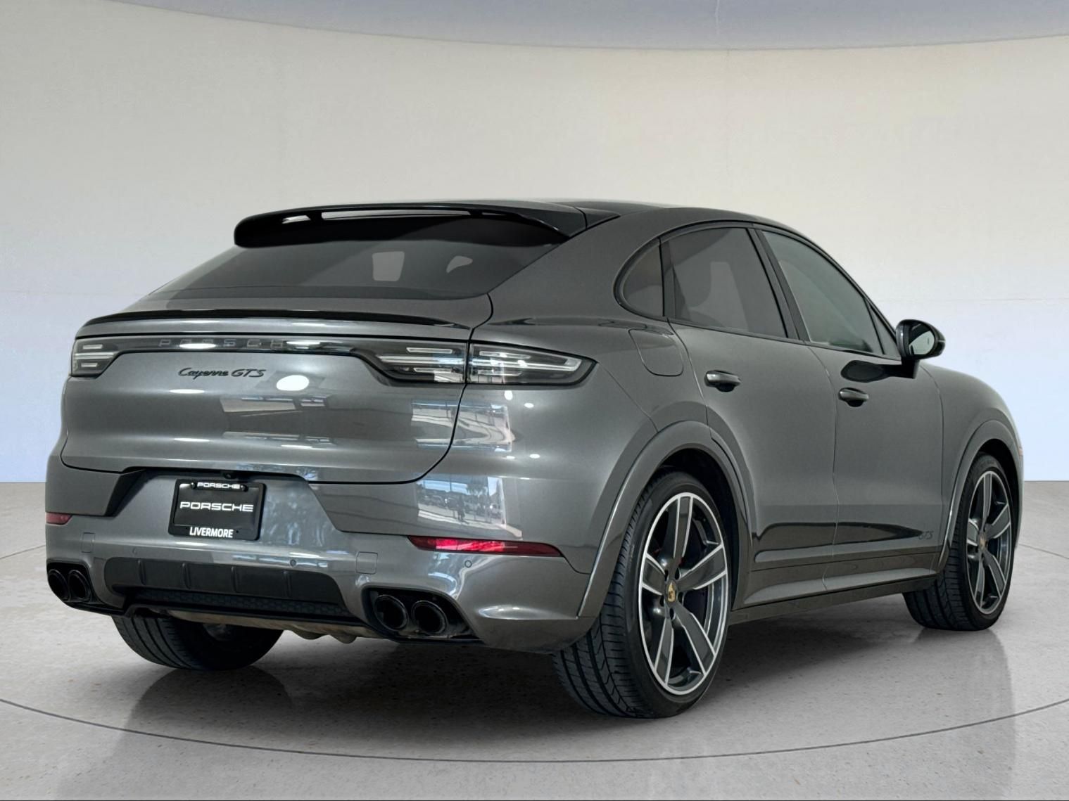 2021 Porsche Cayenne Coupe GTS — full photo 9 of 30