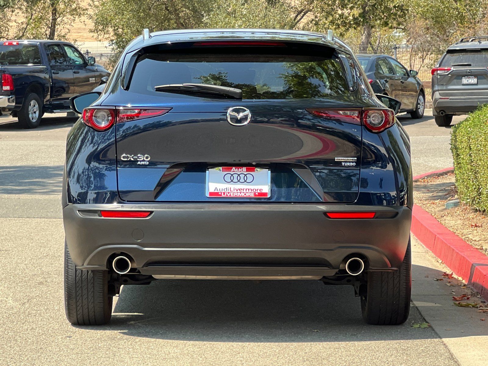 2021 Mazda CX-30 Turbo — foto completa 5 de 28