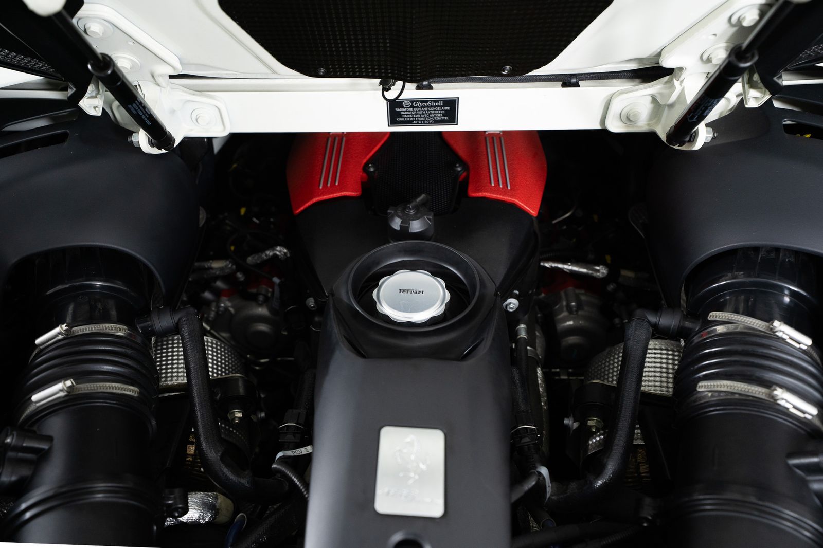 2019 Ferrari 488 Spider — foto completa 28 de 41