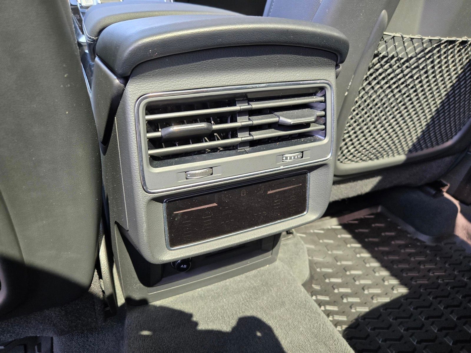 2025 Audi Q7 55 Premium Plus — foto completa 11 de 45