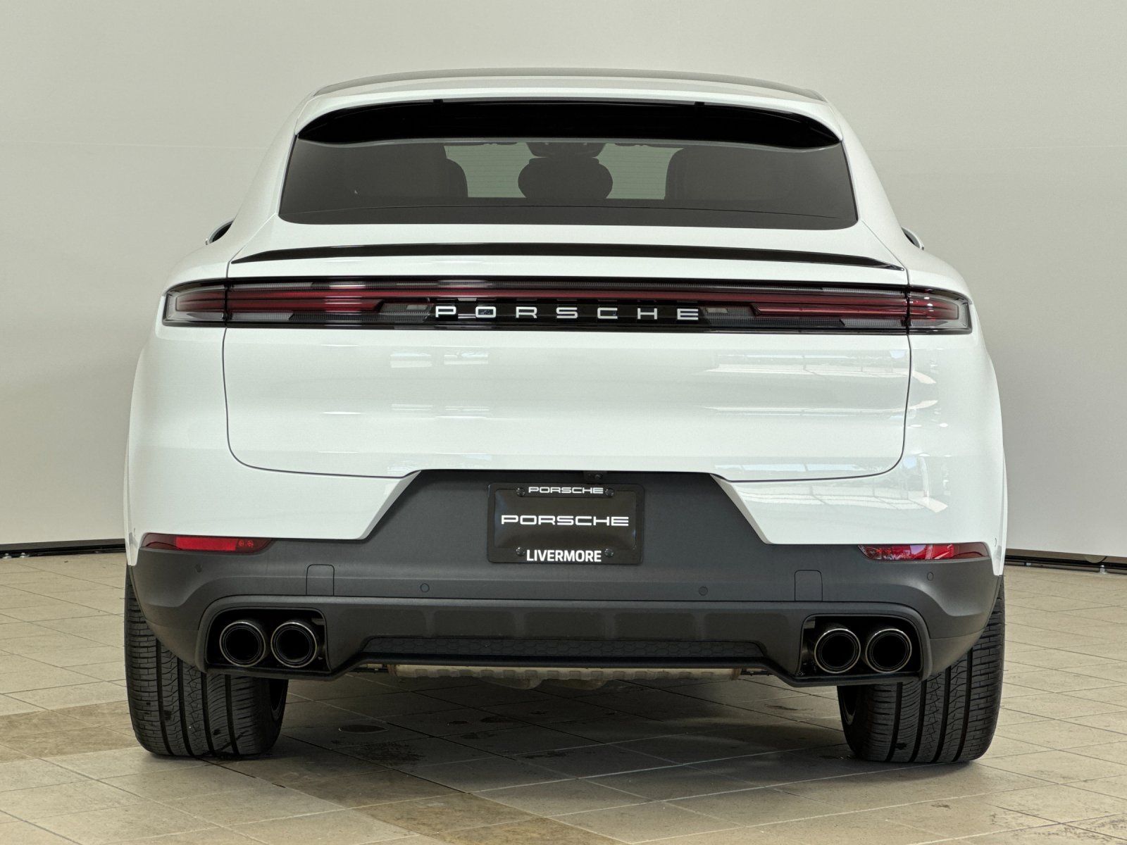 2026 Porsche Cayenne Coupe Base — foto completa 7 de 29