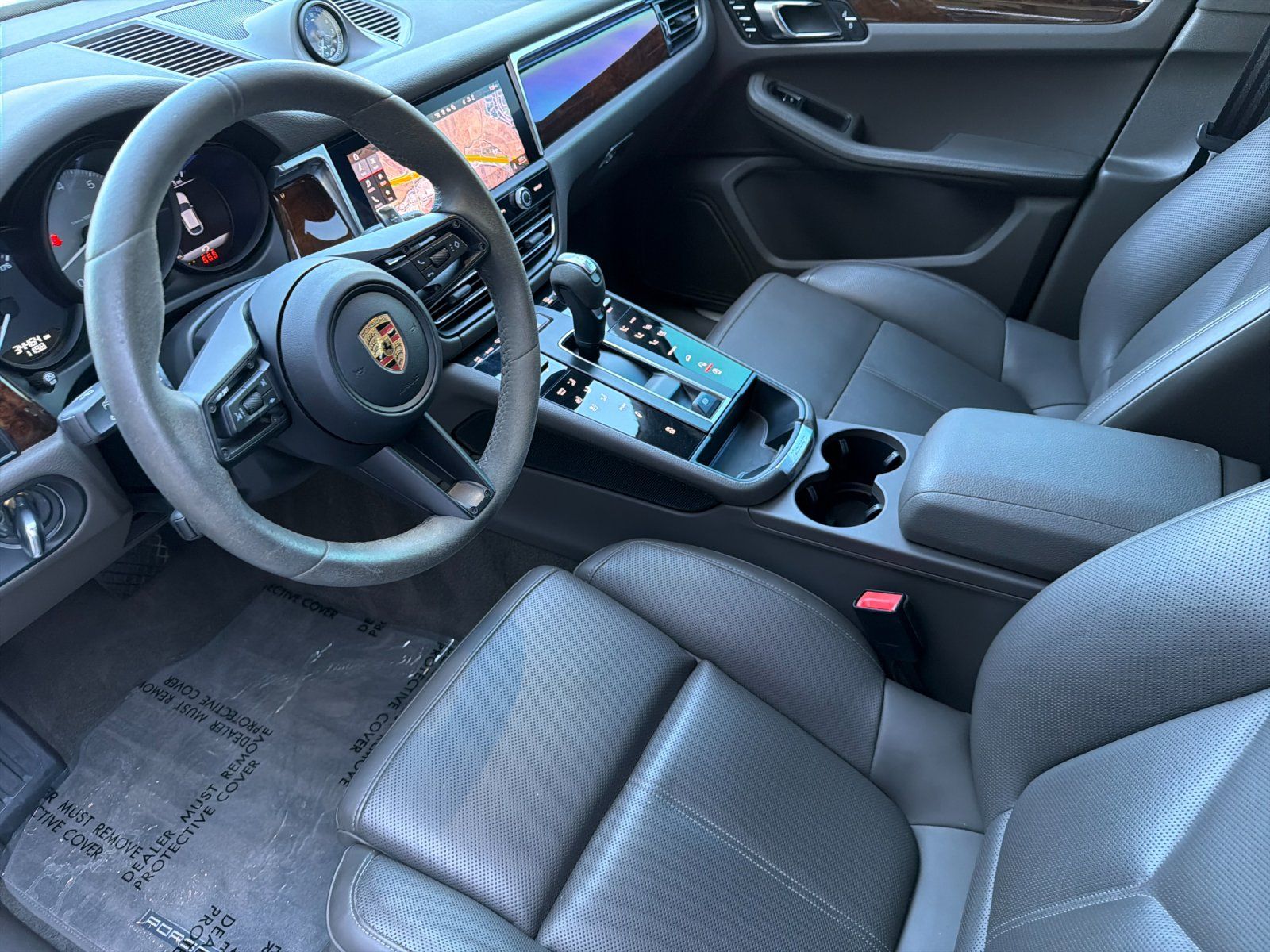 2023 Porsche Macan S — full photo 4 of 28