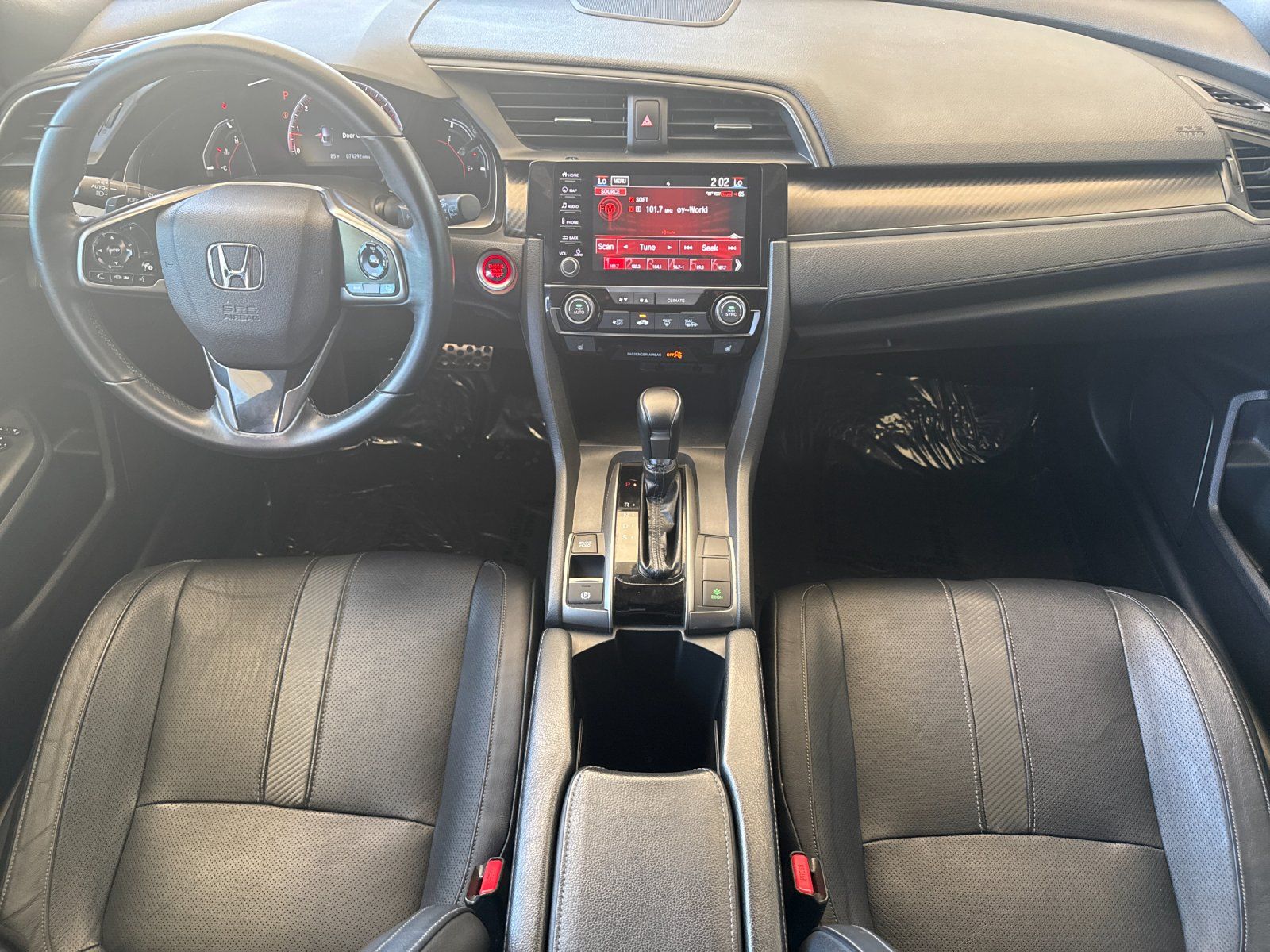 2019 Honda Civic Sport Touring — foto completa 13 de 28