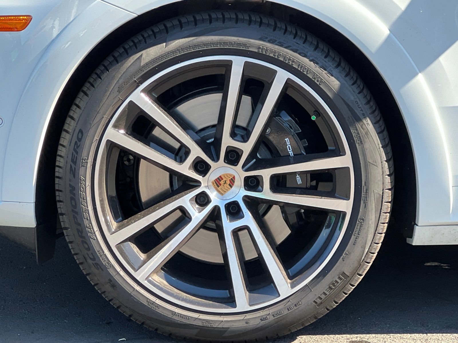 2026 Porsche Cayenne GTS — foto completa 28 de 30