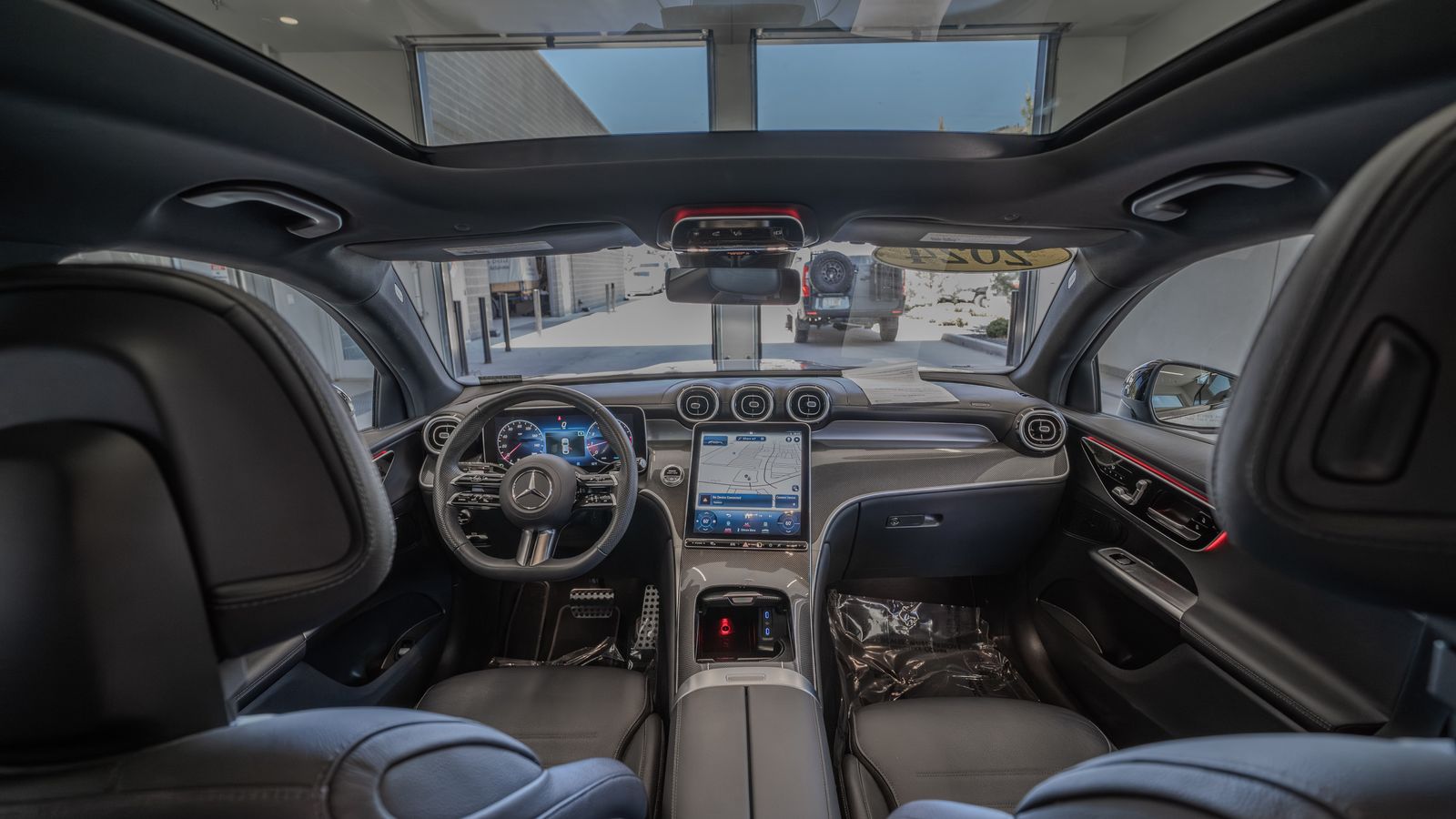 2024 Mercedes-Benz GLC GLC 300 Coupe — full photo 27 of 35