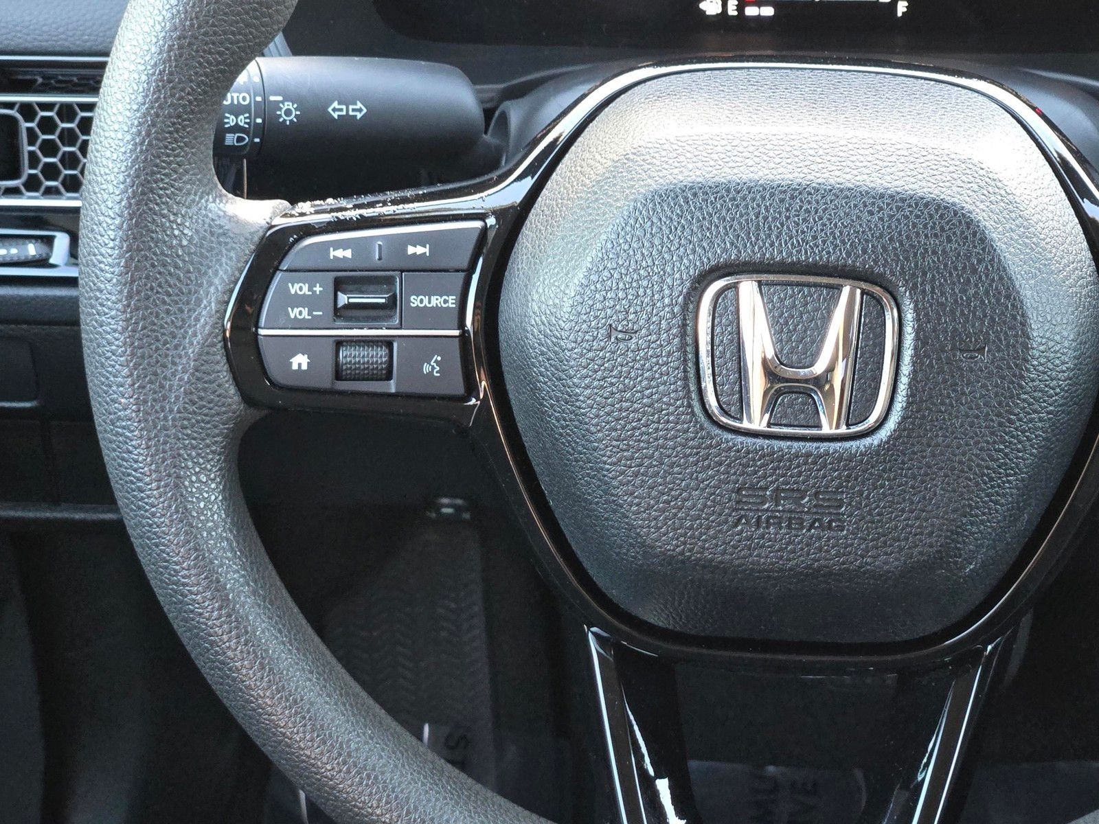 2023 Honda Civic LX — full photo 15 of 28