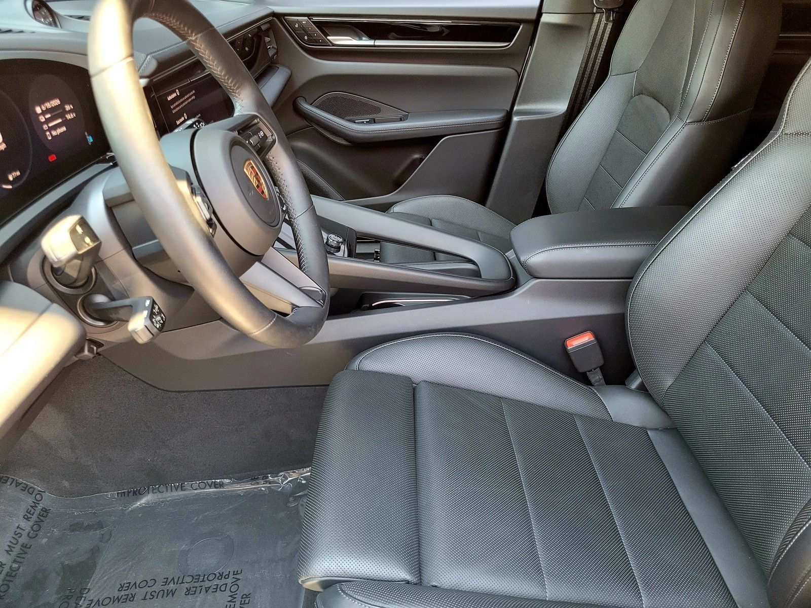 2025 Porsche Macan Electric Base — foto completa 23 de 28