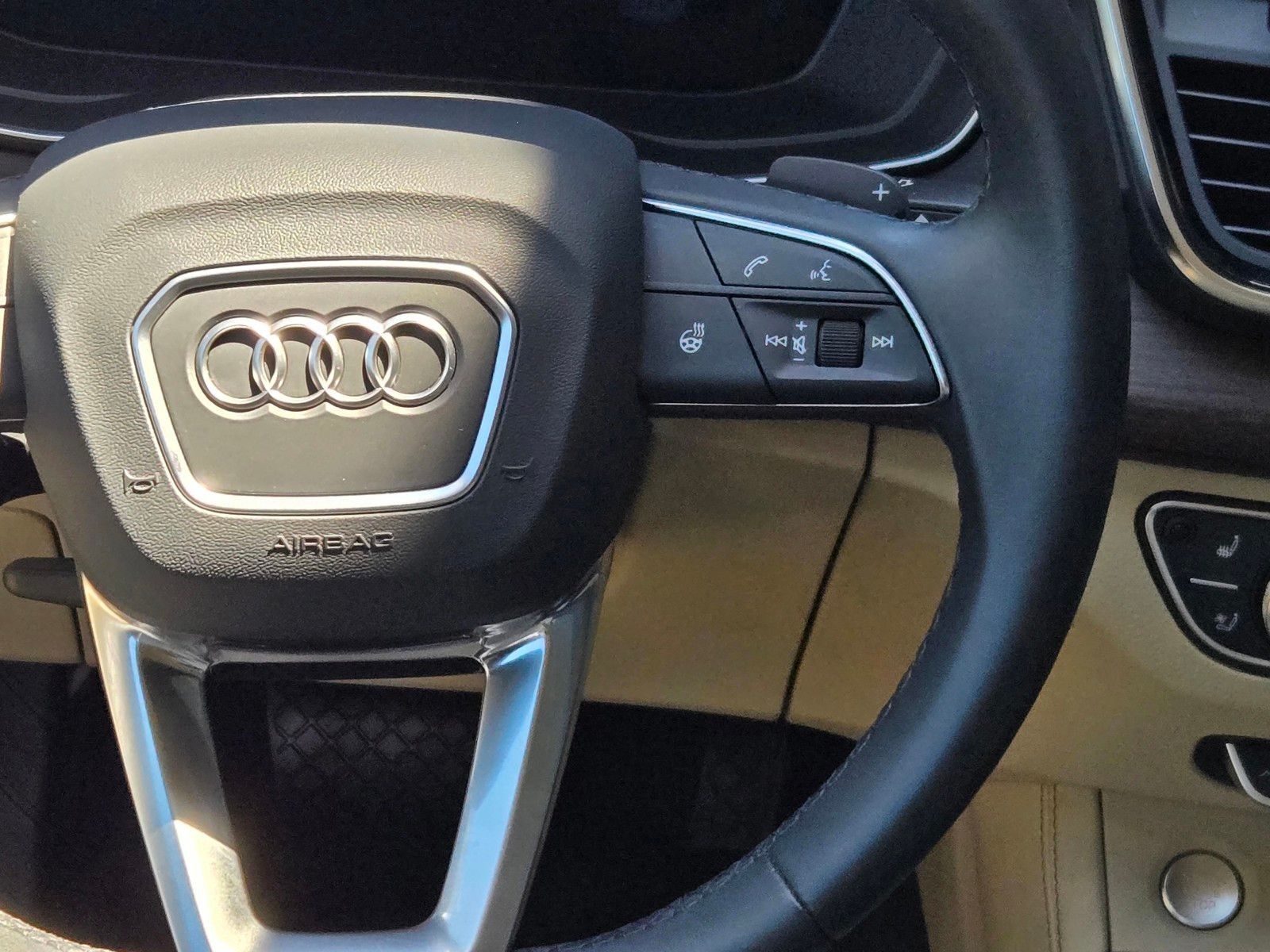 2023 Audi Q5 e 55 Premium Plus — foto completa 16 de 45
