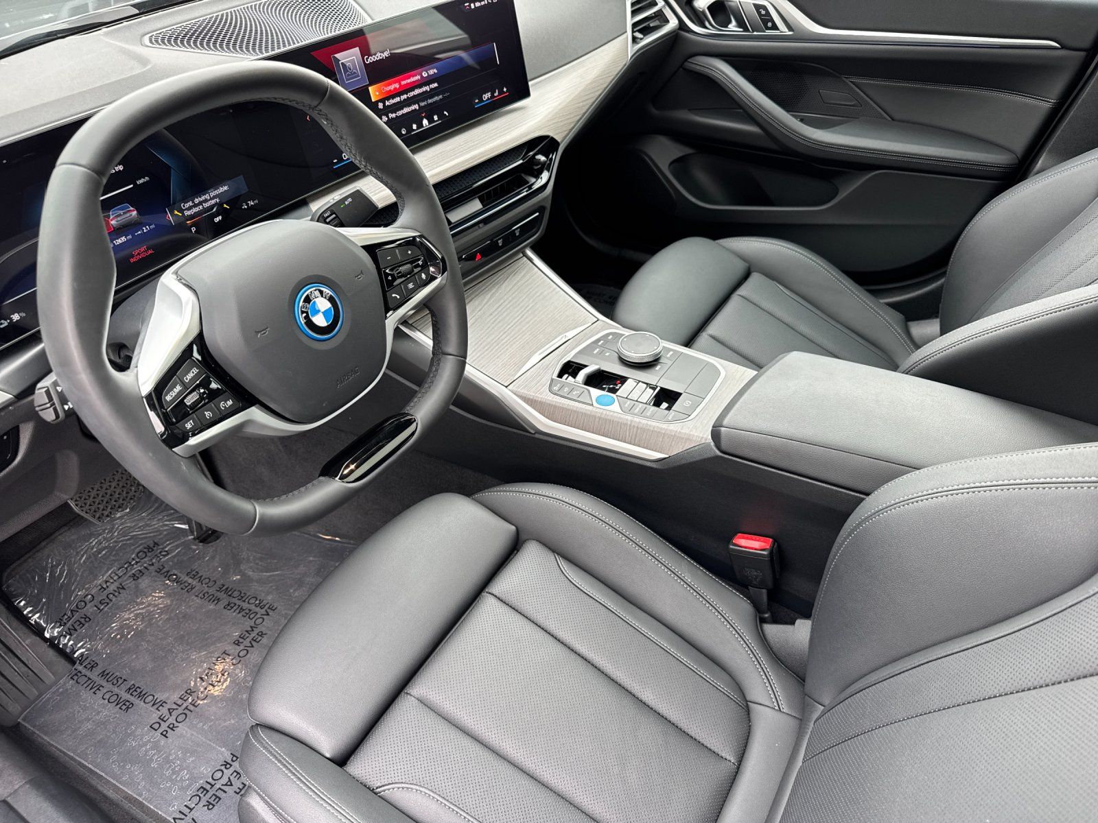 2025 BMW i4 eDrive40 — foto completa 9 de 28