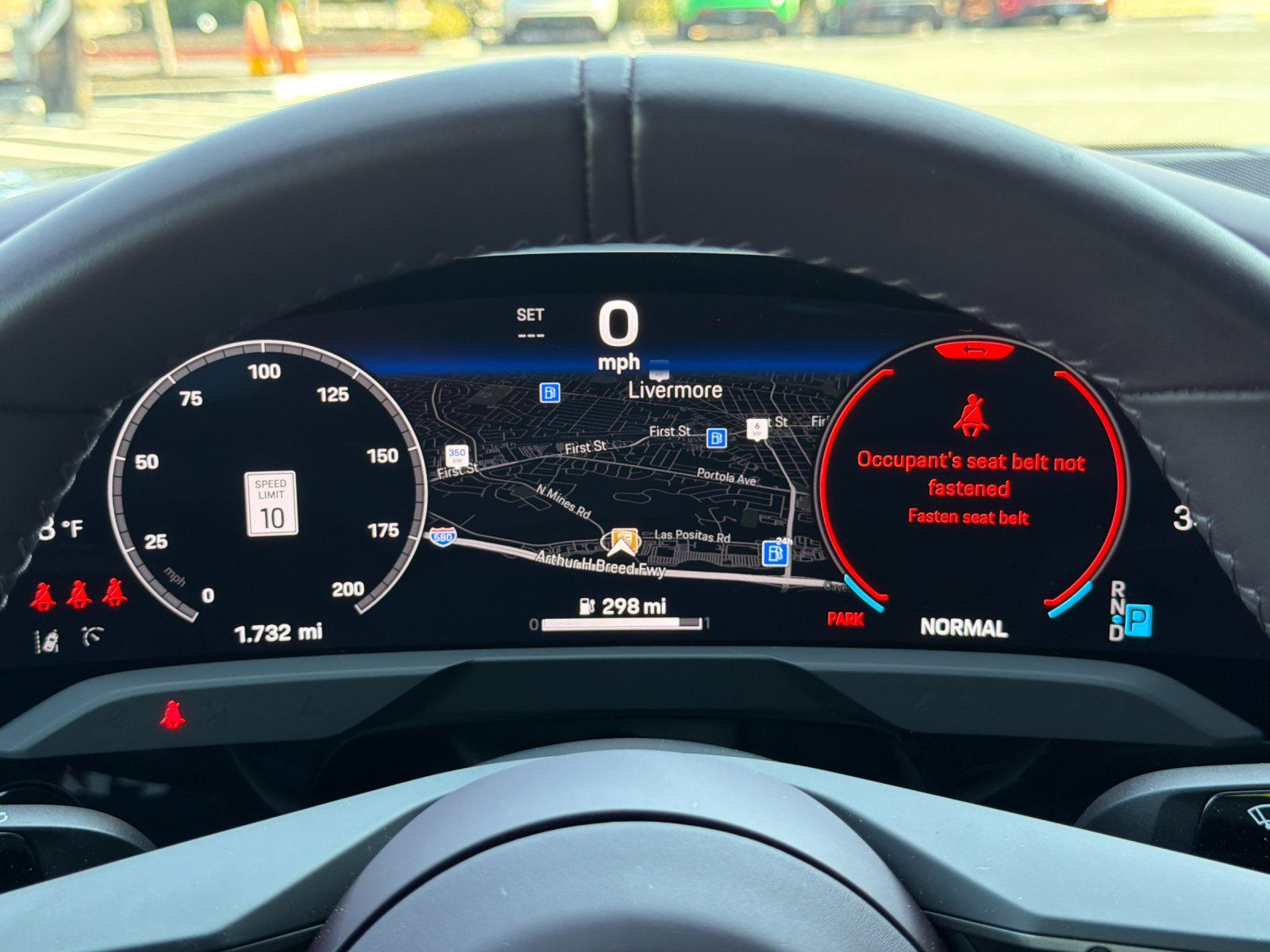 2026 Porsche Taycan Base — foto completa 24 de 28