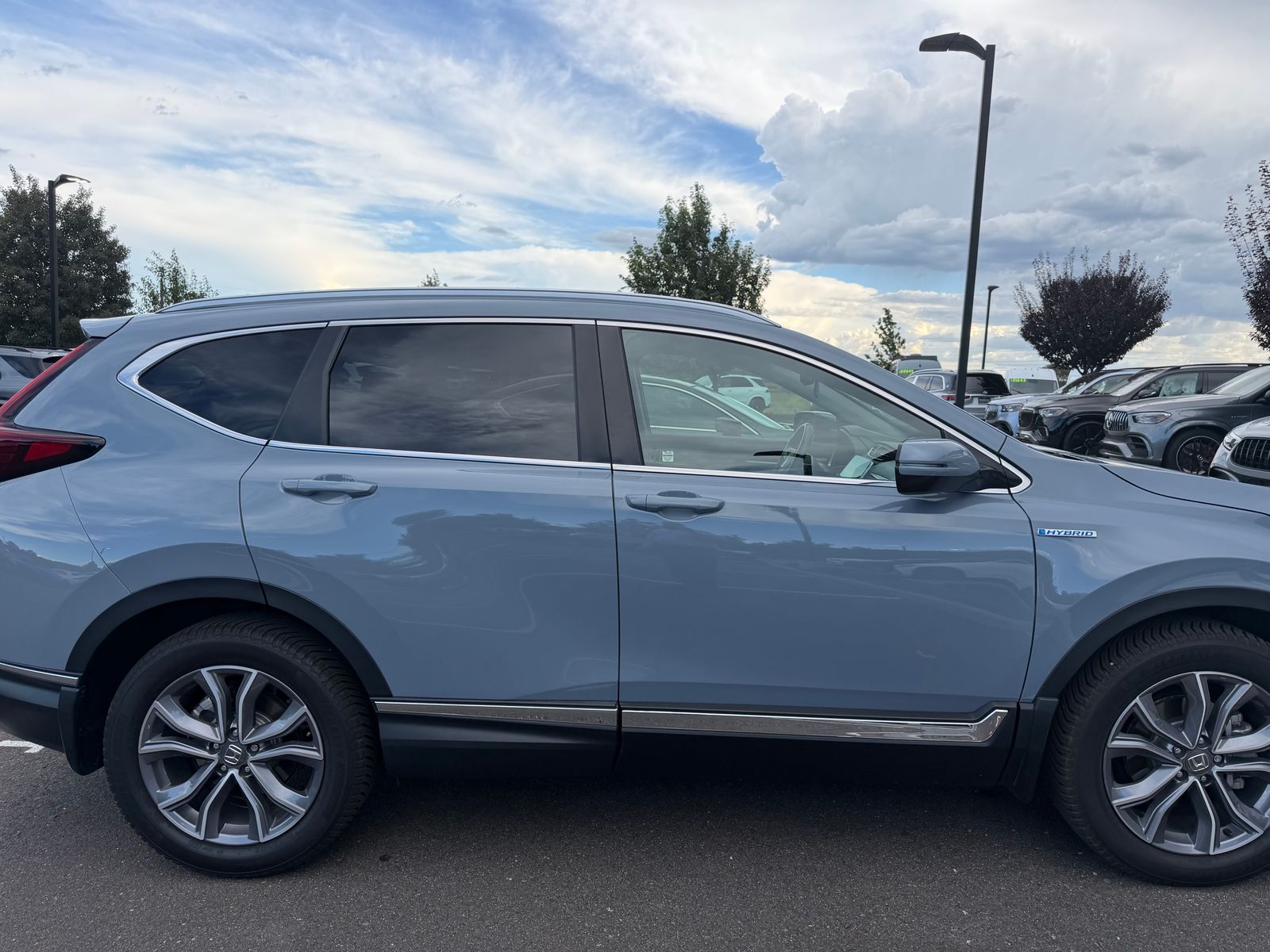 2021 Honda CR-V Hybrid Touring — foto completa 2 de 7