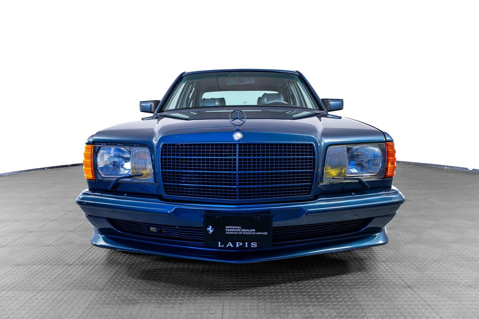 1984 Mercedes-Benz 500-Class 500 SEL — foto completa 11 de 58
