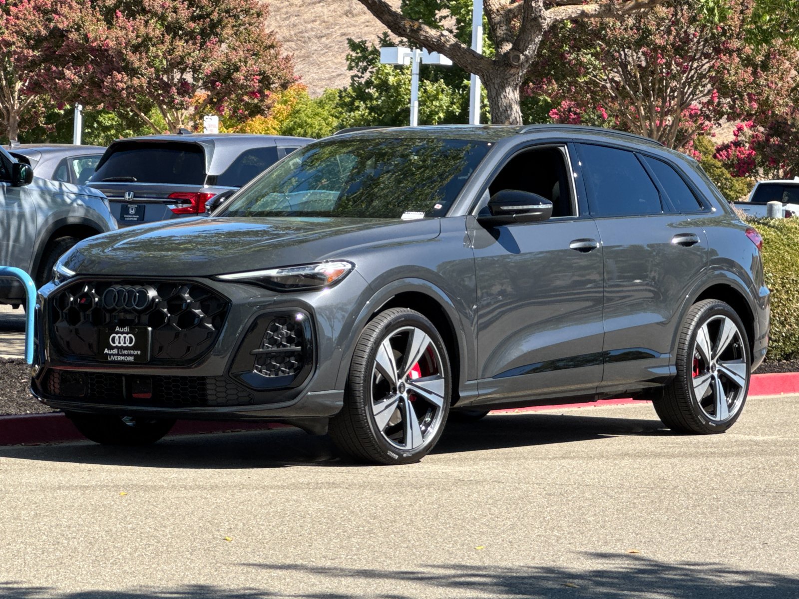 2026 Audi SQ5 Premium Plus — photo 1 of 28