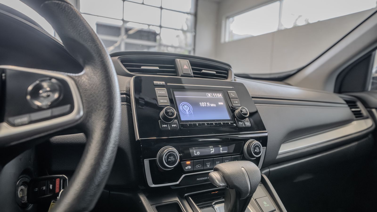 2019 Honda CR-V LX — full photo 32 of 33