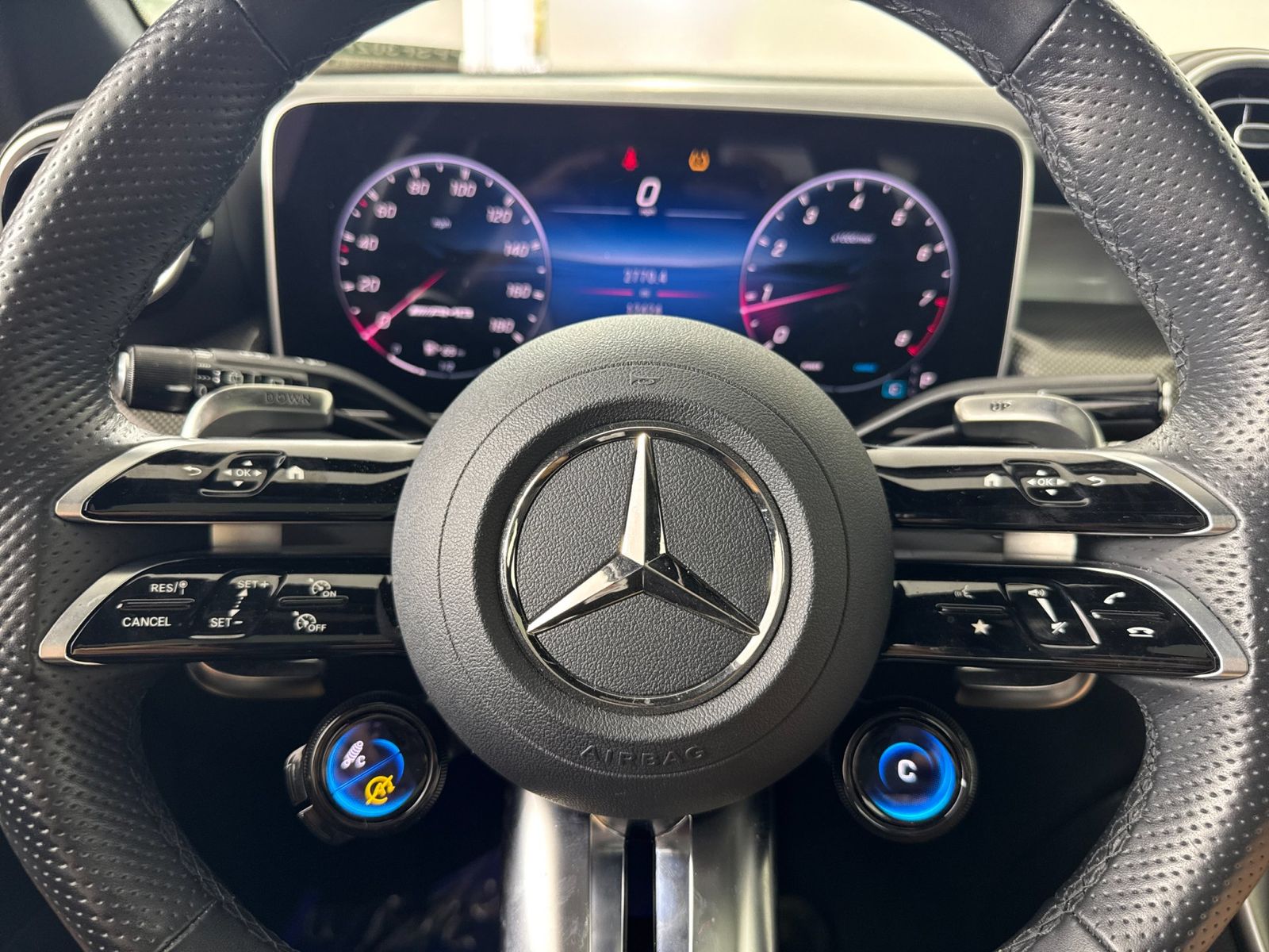 2025 Mercedes-Benz GLC GLC 43 AMG® — full photo 23 of 28