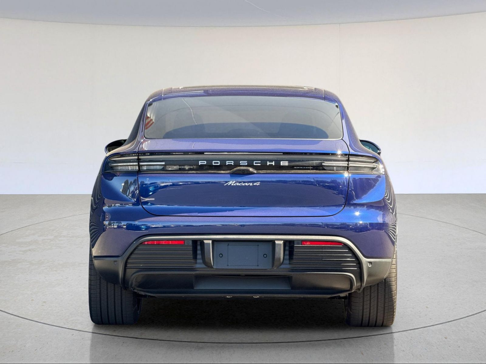 2025 Porsche Macan Electric 4 — foto completa 8 de 29