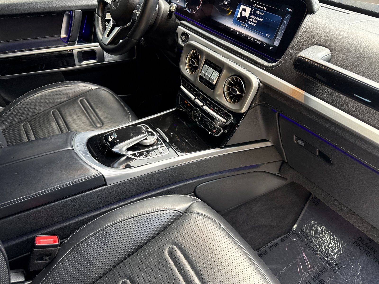 2022 Mercedes-Benz G-Class G 550 — foto completa 16 de 31