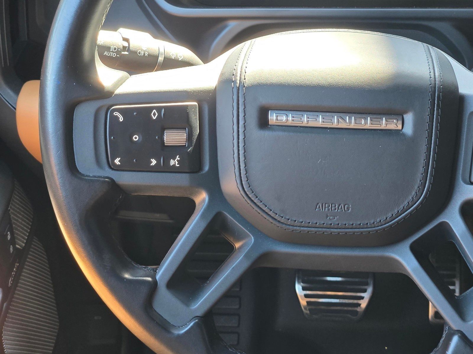 2023 Land Rover Defender 130 X — foto completa 15 de 45