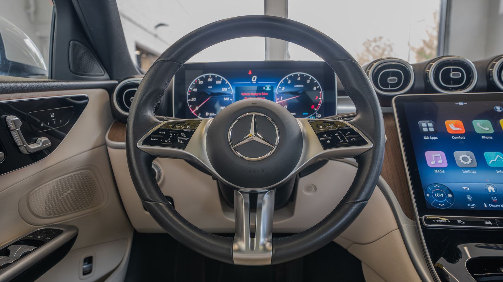 2025 Mercedes-Benz C-Class C 300 — full photo 9 of 35