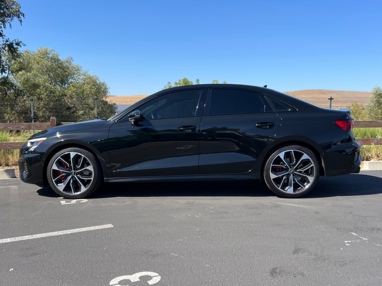 2024 Audi S3 2.0T Premium Plus — foto completa 3 de 28