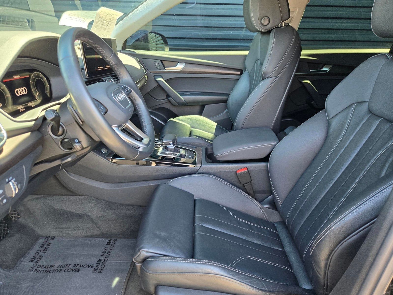 2023 Audi Q5 e 55 Premium — foto completa 26 de 45