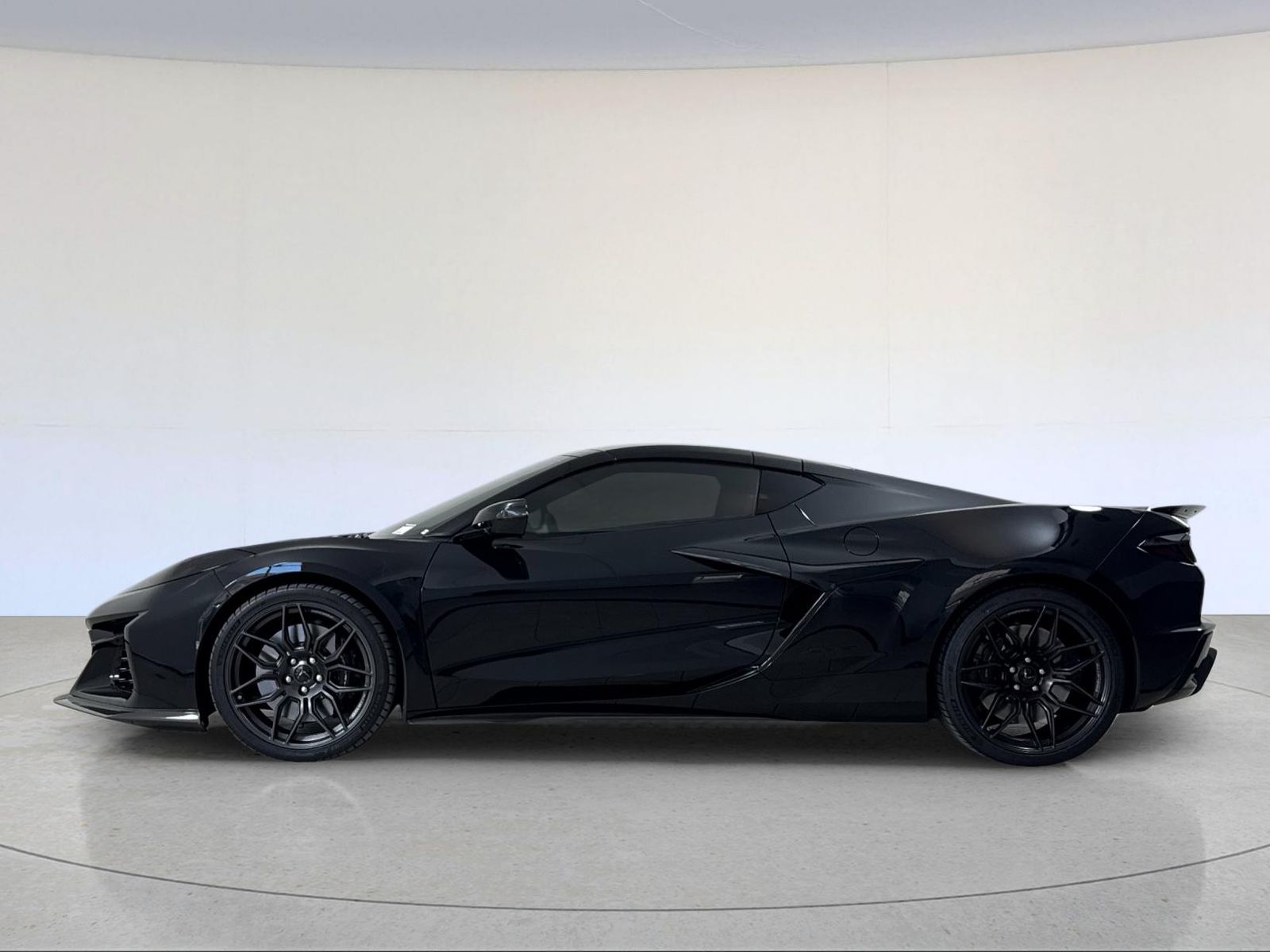 2024 Chevrolet Corvette Z06 — full photo 3 of 27