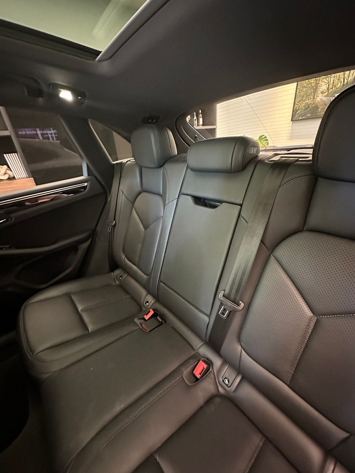 2023 Porsche Macan S — full photo 13 of 13